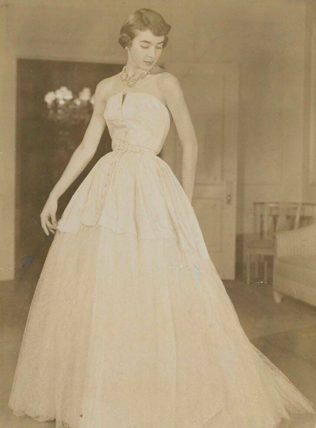 Beautiful Photos Of People From The Past (19 pics) Beautiful Photos Of People From The Past (19 pics)