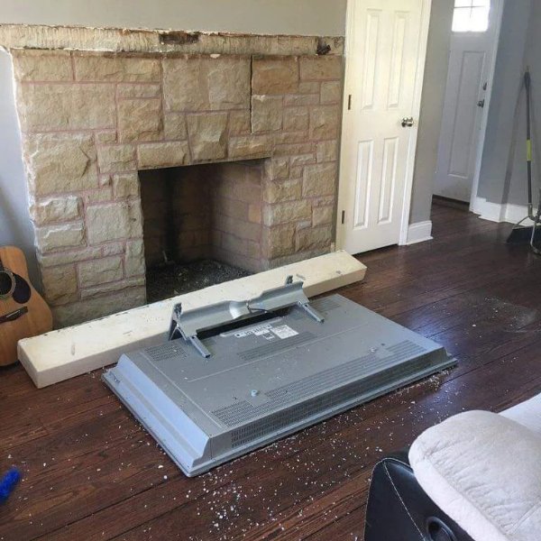 What Is Going On Here? (25 pics)