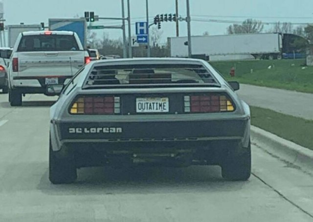 Funny Car Numbers (15 pics)