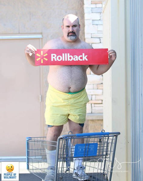 Weird People In Stores (48 pics)