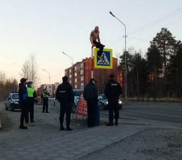 Strange Photos From Russia (40 pics)