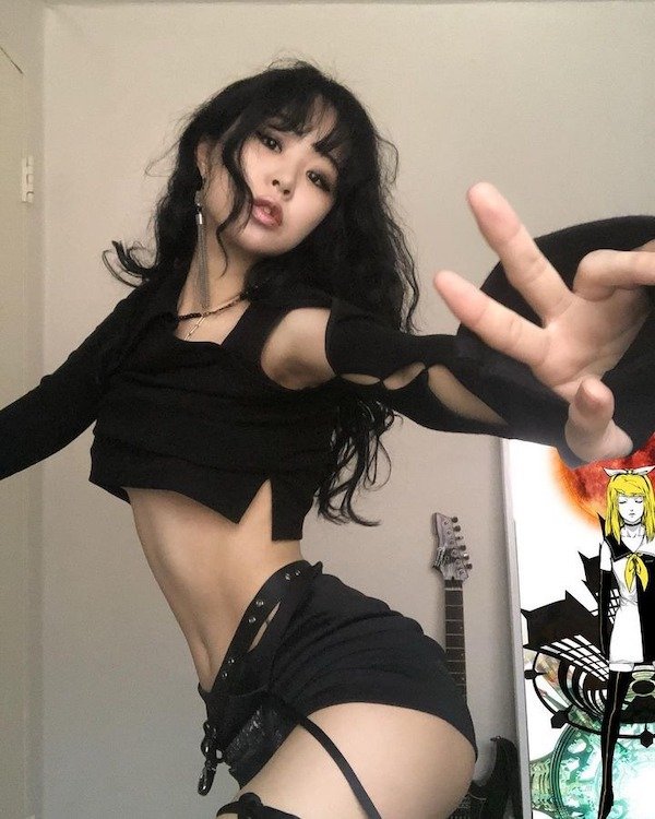 Slim Girls (32 pics)