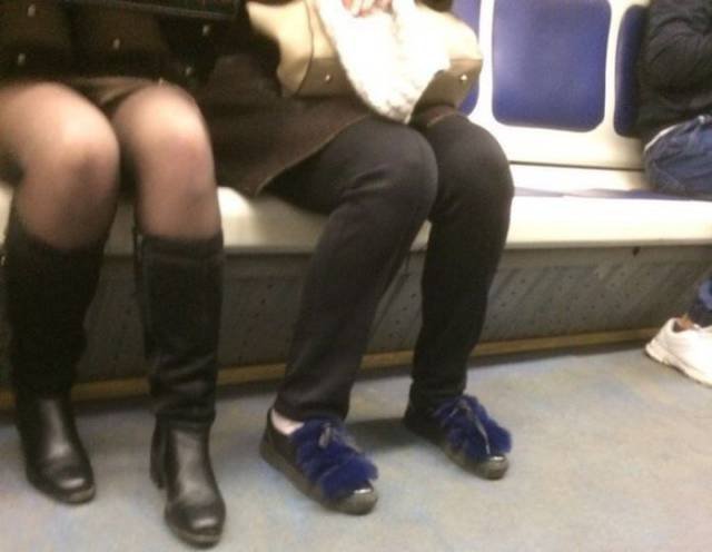 Odd People In The Subway (38 pics)