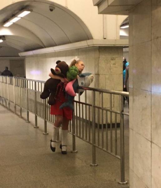 Odd People In The Subway (38 pics)
