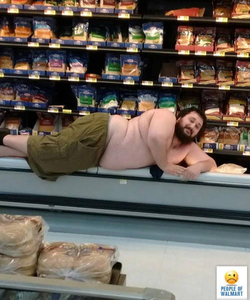 Odd People In Shops (37 pics)