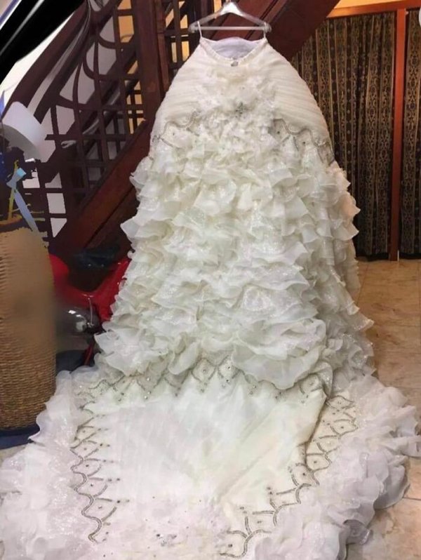 Failed Wedding Dresses (29 pics)