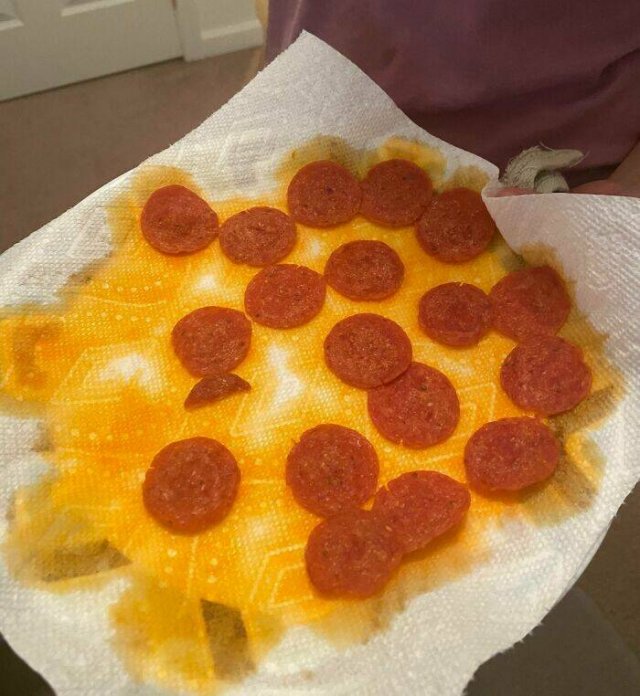 When Microwaves Go Wrong (25 pics)