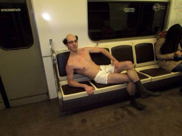 Odd People In The Subway (51 pics)