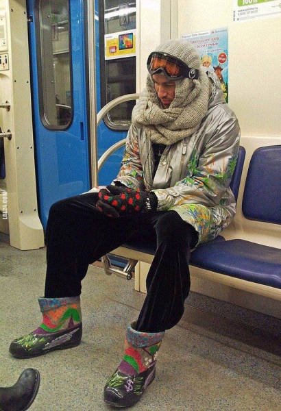 Odd People In The Subway (51 pics)