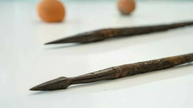 Unique Artifacts From The Past (25 pics)