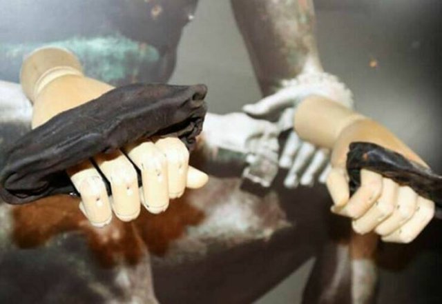 Unique Artifacts From The Past (25 pics)