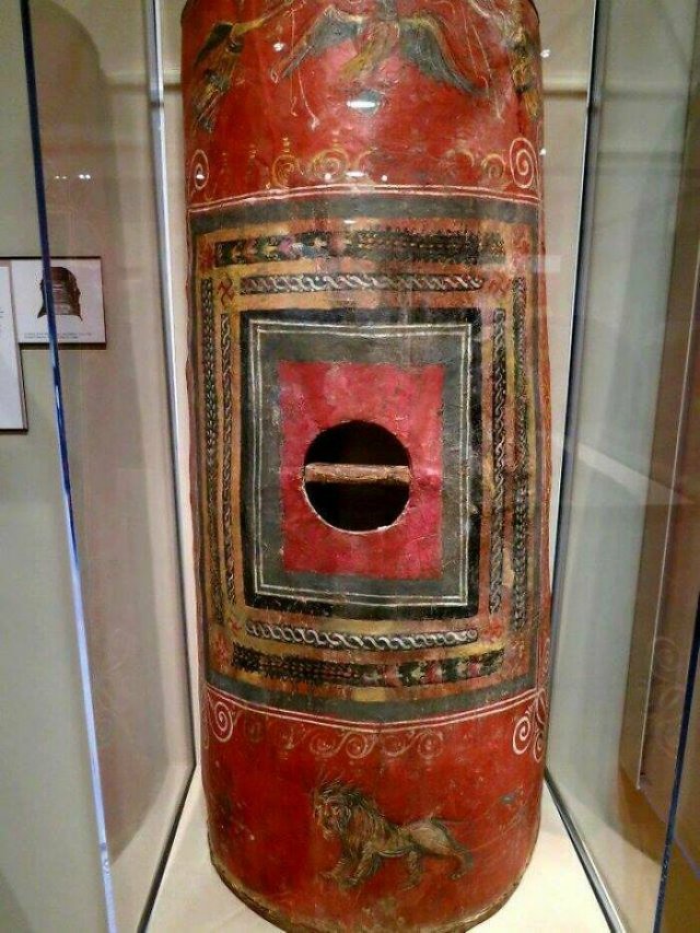 Unique Artifacts From The Past (25 pics)