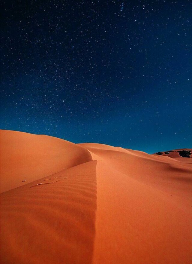 Amazing Discoveries Made By Travelers (25 pics)