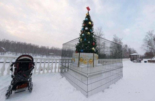 Strange Photos From Russia (41 pics)