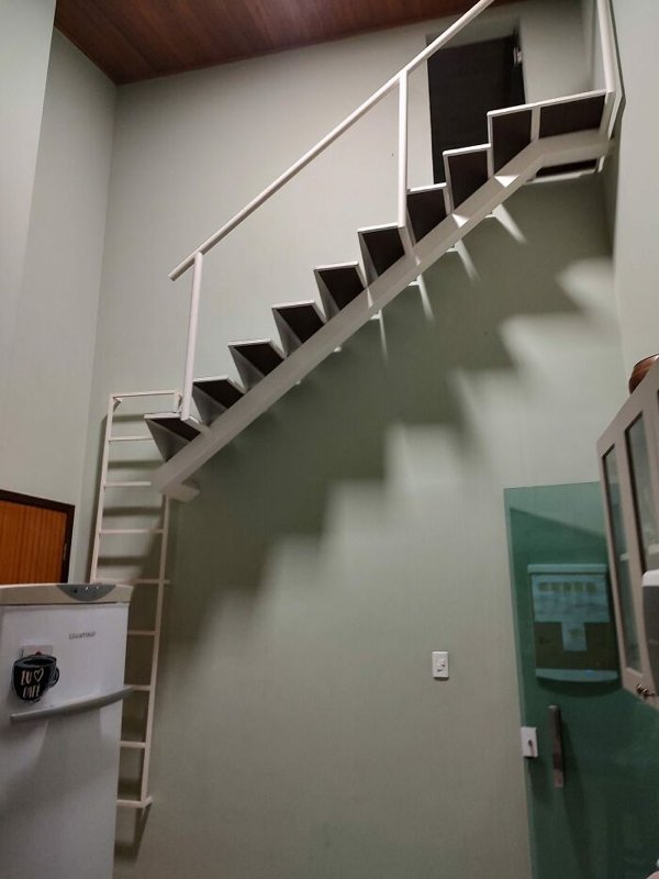 Scary Stairs (31 pics)