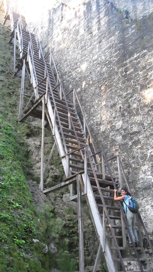 Scary Stairs (31 pics)