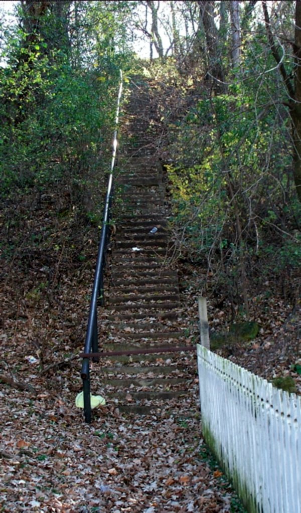 Scary Stairs (31 pics)