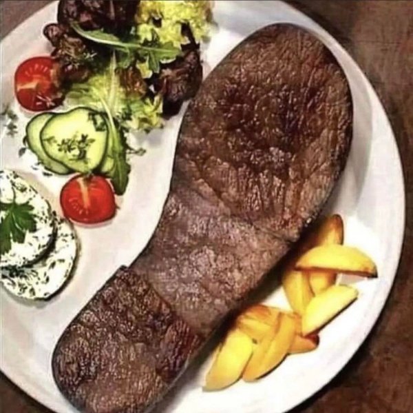 What Is Going On Here? (28 pics)