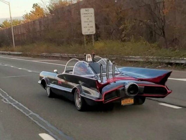 Unexpected Finds On The Road (25 pics) Unexpected Finds On The Road (25 pics)