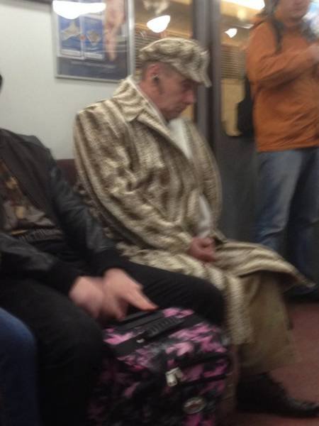 Odd People In The Subway (26 pics)