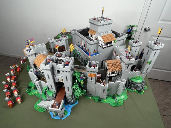 Amazing ''LEGO'' Constructions (27 pics)