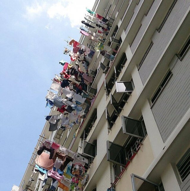 Interesting Features In Different Countries (10 pics)