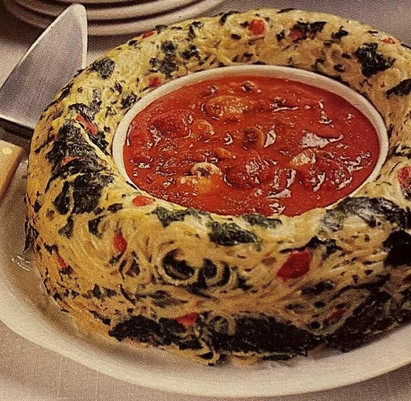 Weird Dishes From The Past (30 pics)