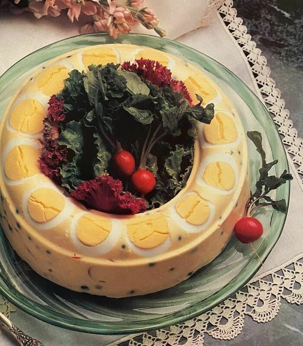 Weird Dishes From The Past (30 pics)