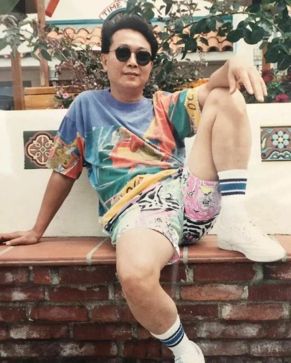 People Share Retro Photos Of Their Parents (35 pics)