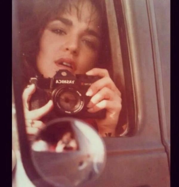 People Share Retro Photos Of Their Parents (35 pics)
