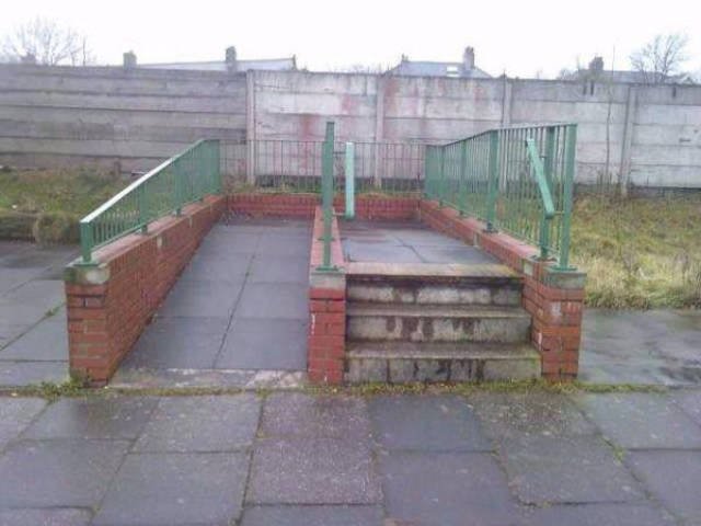 What Is Going On Here? (50 pics)