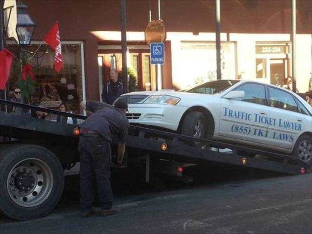 Weird Situations On The Road (42 pics)