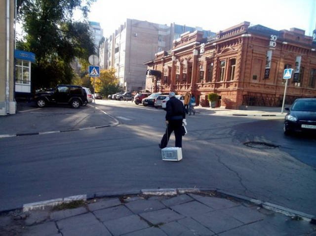 Strange Photos From Russia (42 pics)
