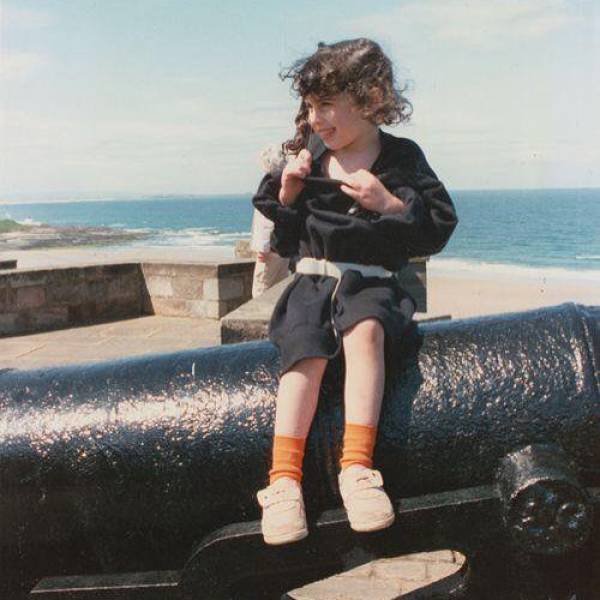 Celebrities Photos From Their Youth (25 pics)