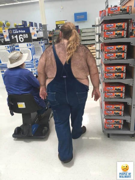 Strange People In Shops (39 pics)