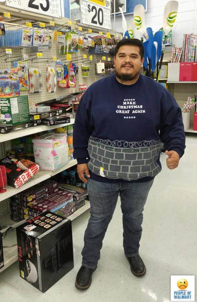 Strange People In Shops (39 pics)
