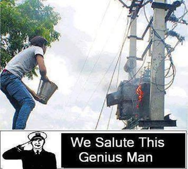 What Is Going On Here? (34 pics)