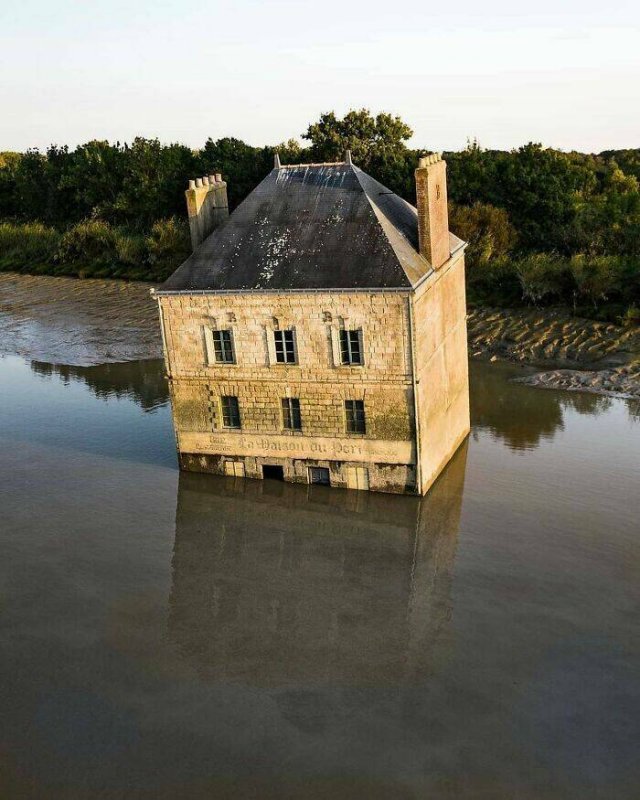 Beautiful Abandoned Places (25 pics)