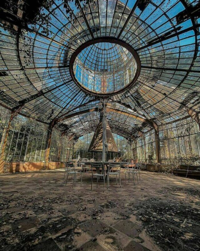 Beautiful Abandoned Places (25 pics)