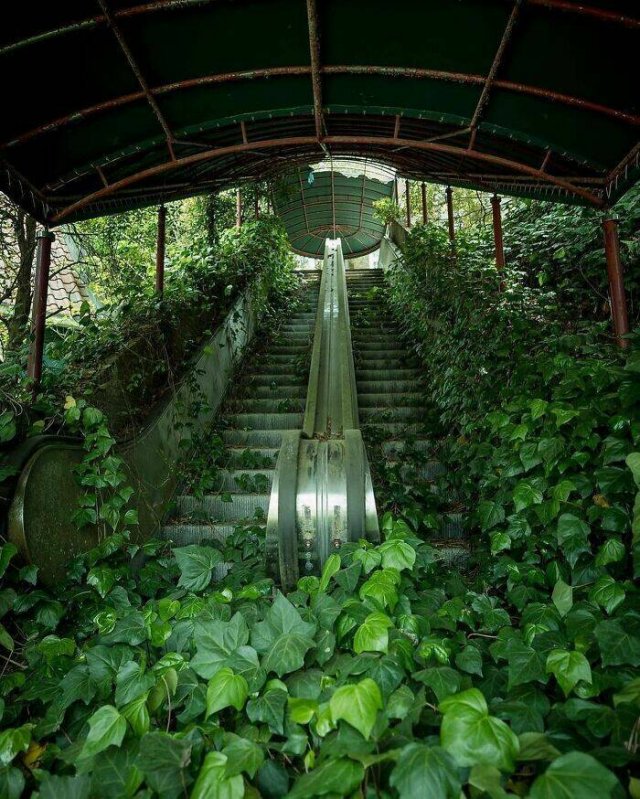 Beautiful Abandoned Places (25 pics)