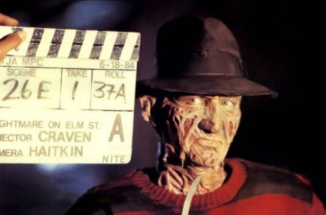 Rare Photos From Filming Of ''A Nightmare On Elm Street'' (28 pics)