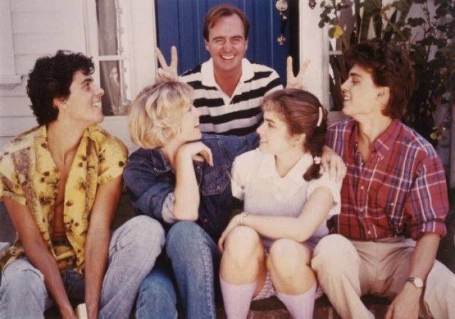 Rare Photos From Filming Of ''A Nightmare On Elm Street'' (28 pics)