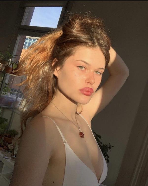 Cute Girls (35 pics)