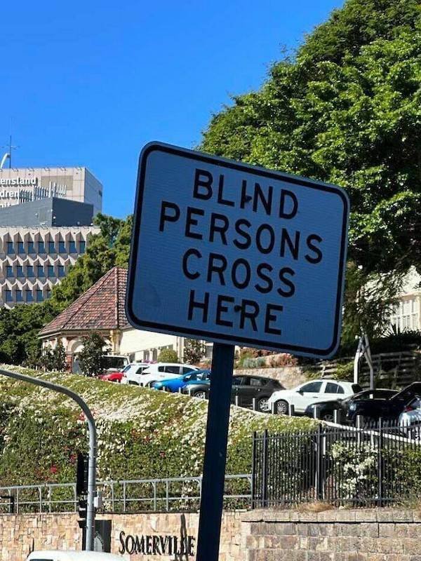 Funny And Unusual Signs (35 pics)
