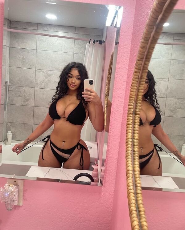 Cute Girls (60 pics)