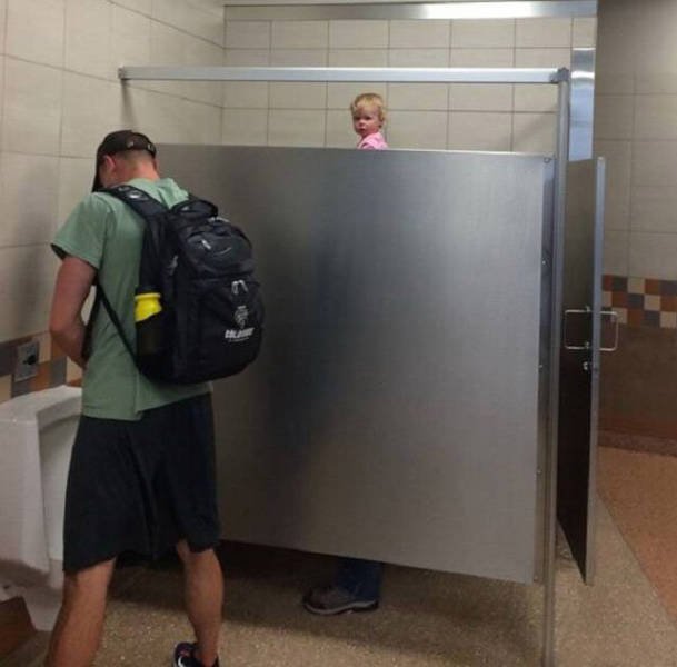 What Is Going On Here? (43 pics)