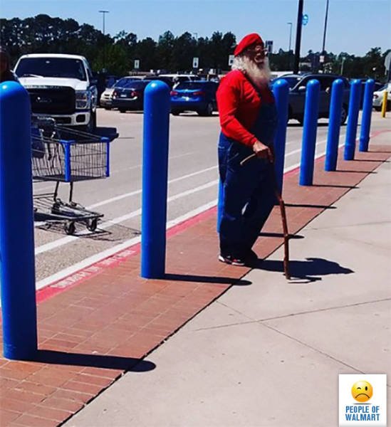 Strange People In Stores (43 pics)