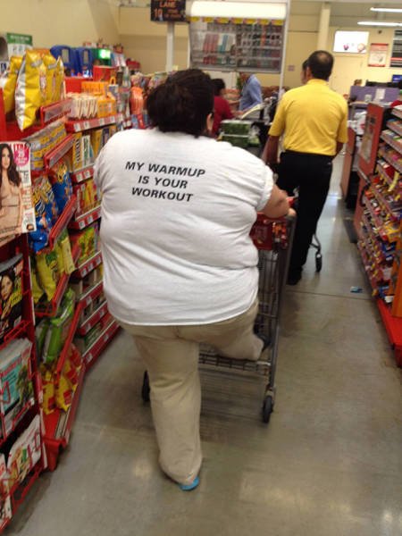 Strange People In Stores (43 pics)