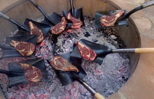 What Is Going On Here? (43 pics)