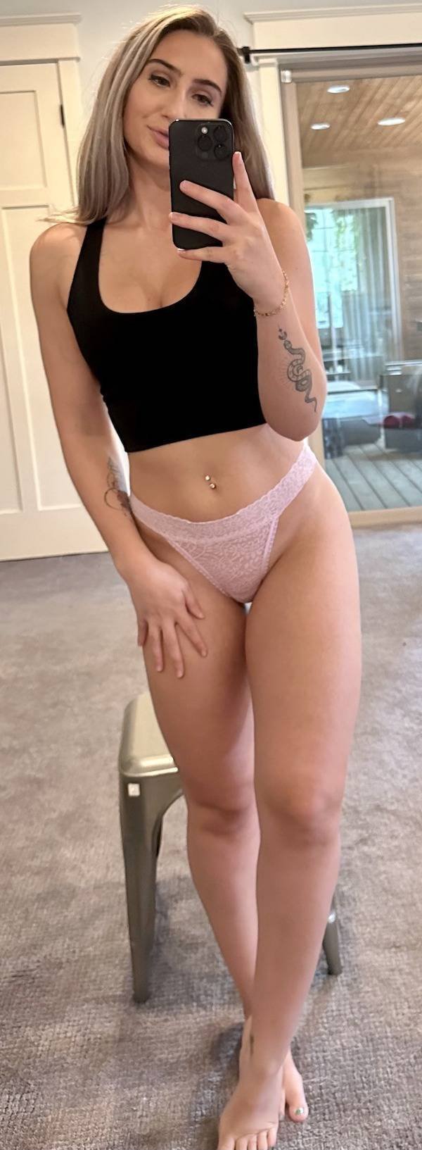 Slim Girls (31 pics)